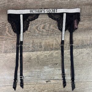 Victoria’s Secret Shine Strap Lace / Rhinestone Garter Belt XS/S